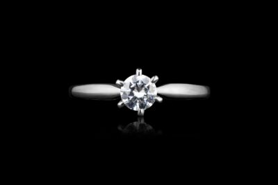Claw Solitaire Ring Silver