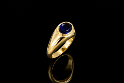 Peter oval ring